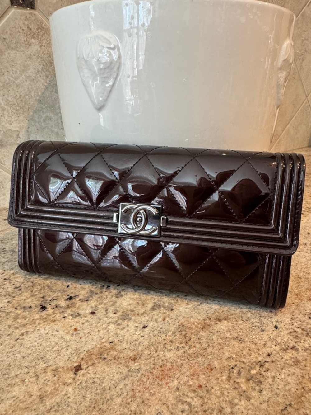 CHANEL Quilted Patent Leather Boy Wallet on chain w/insert in Deep Brown - Picture 12 of 16